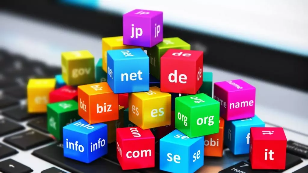 Domain names in simple terms: what are they and how do they work?